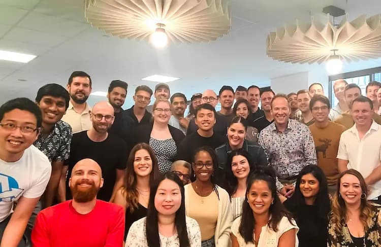 Team AgencyAnalytics group shot