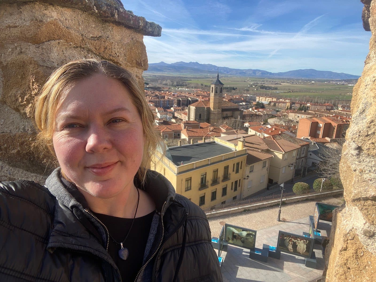 Linday Casey working abroad from Spain Linday Casey working abroad from Spain